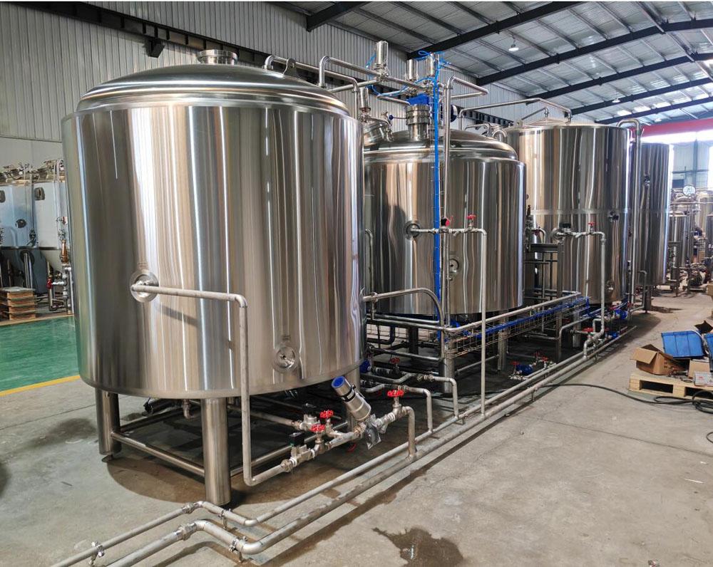 1800L brewery equipment to Italy